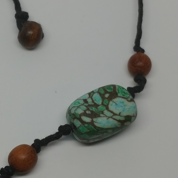 Necklace - Picture 6 of 7